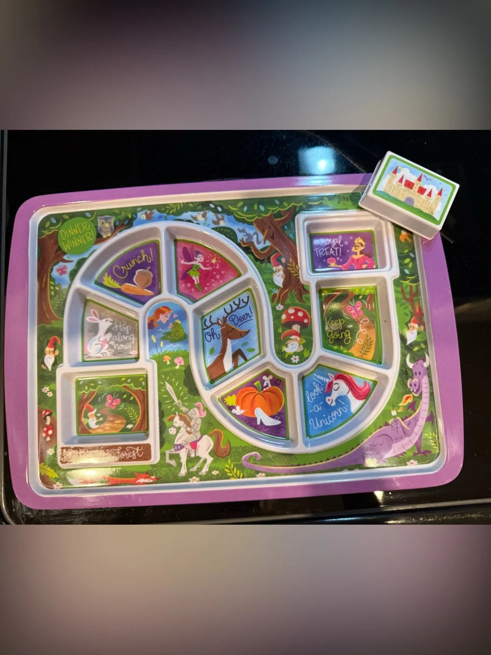Fred and friends dinner winner plate. New.